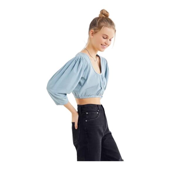 Urban Outfitters Maleia Puff Sleeve Crop Top - Picture 2 of 7